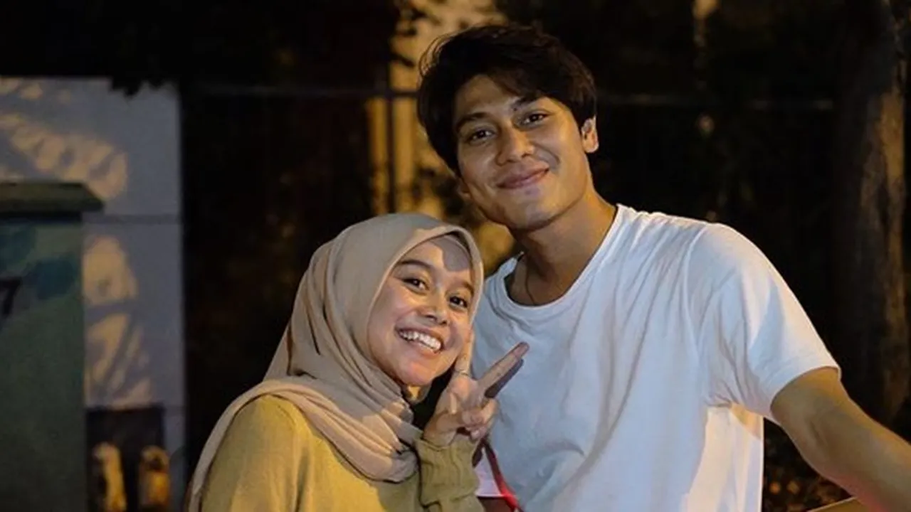 Inul Daratista Wanti-wanti Soal Hubungan Settingan, Beri Pesan Khusus Untuk Lesti dan Rizky Billar Inul Daratista Wanti-wanti Soal Hubungan Settingan, Beri Pesan Khusus Untuk Lesti dan Rizky Billar