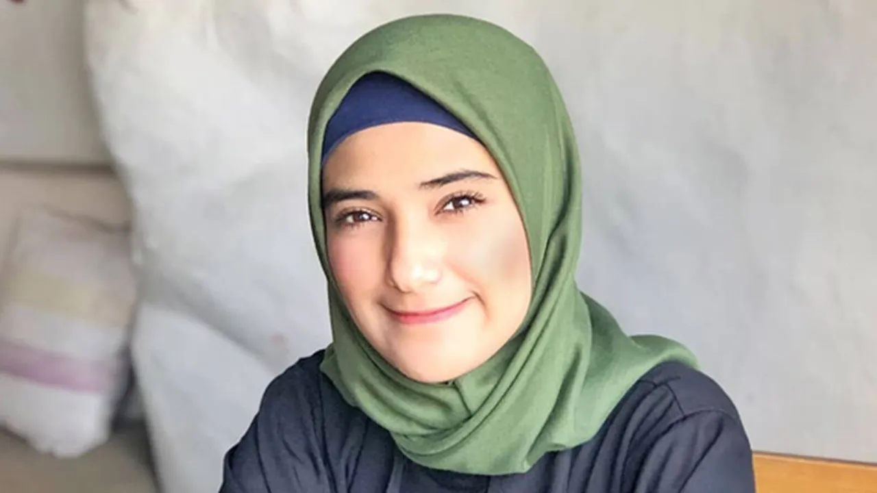 Ipah Saripah Sebut Ibu Angkat Nadya Istri Rizky DA Mengada-Ada, Minta Jangan Kabur