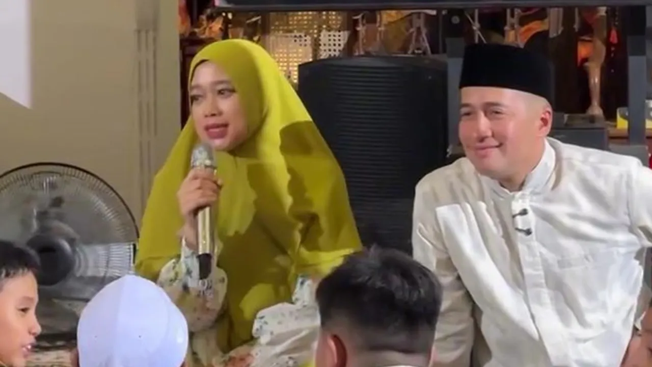 Irfan Hakim Adakan Buka Bersama dengan Anak-Anak Hafiz Qur'an di Rumahnya