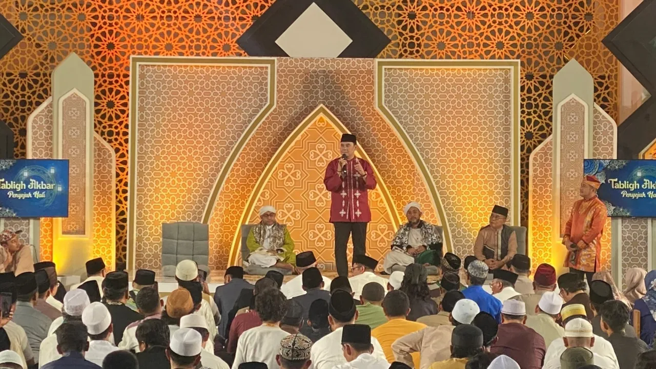 Irfan Hakim Pandu Tabligh Akbar 'Penyejuk Hati' di Malam Ramadan Bersama Sederet Penceramah