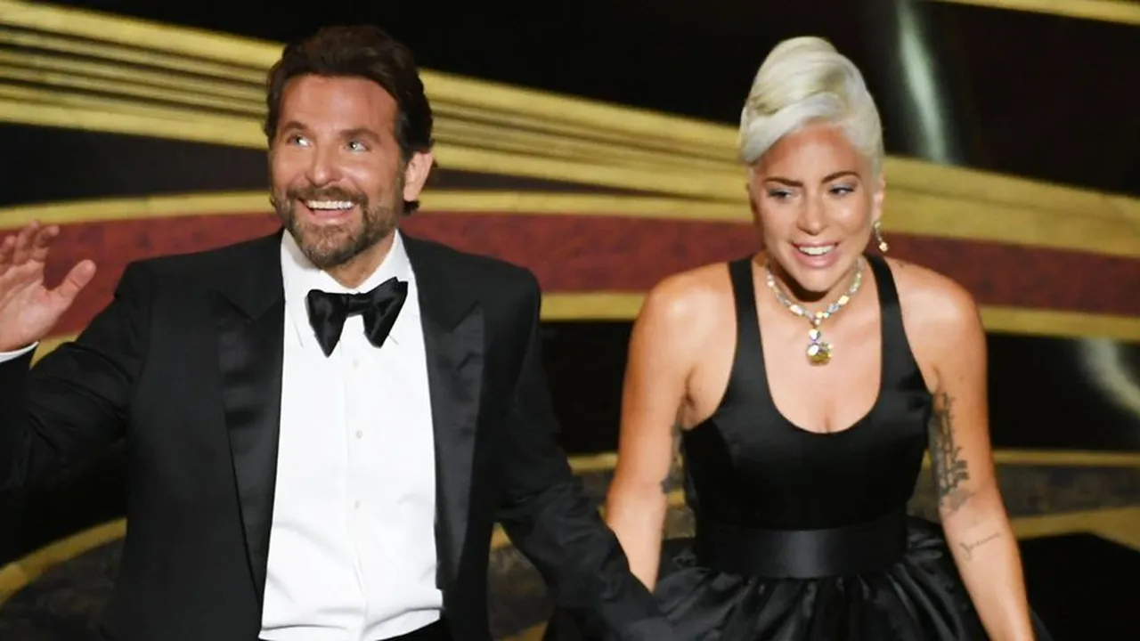 Irina Shayk - Bradley Cooper Putus, Lady Gaga Penyebabnya?