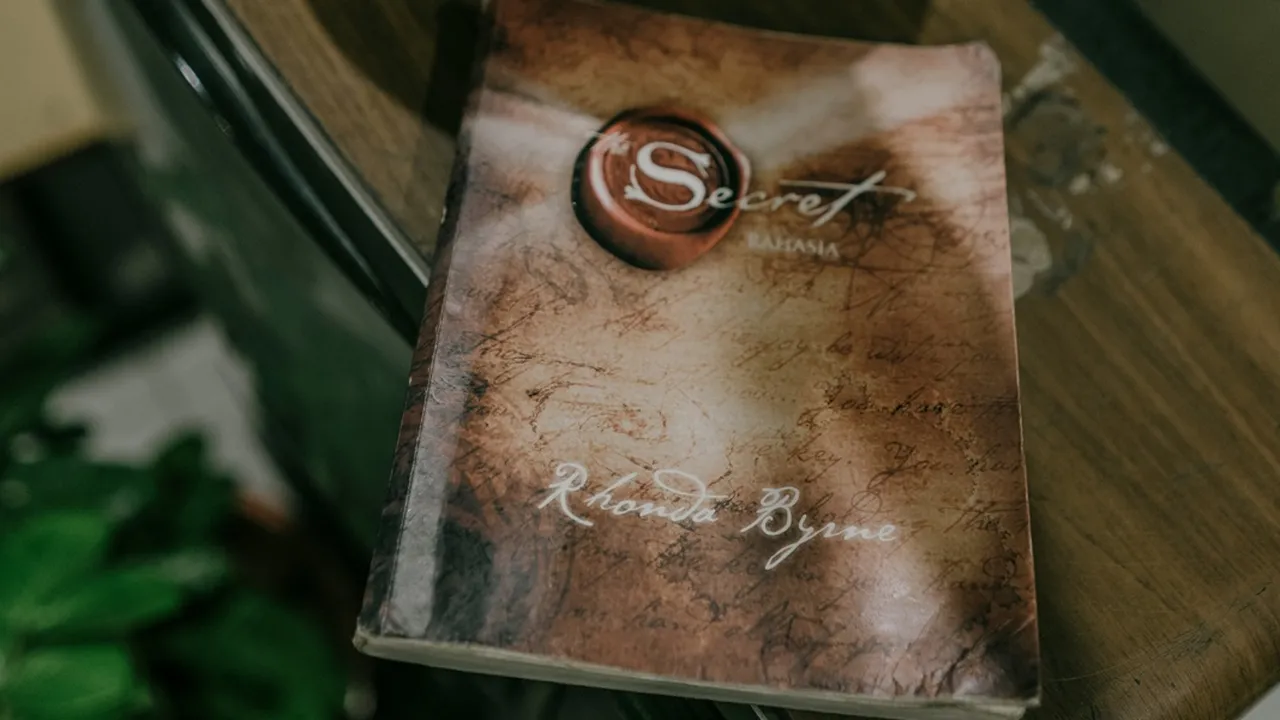 Isi Buku The Secret Penulis Rhonda Byrne, Banyak Kutipan Menarik di Dalamnya