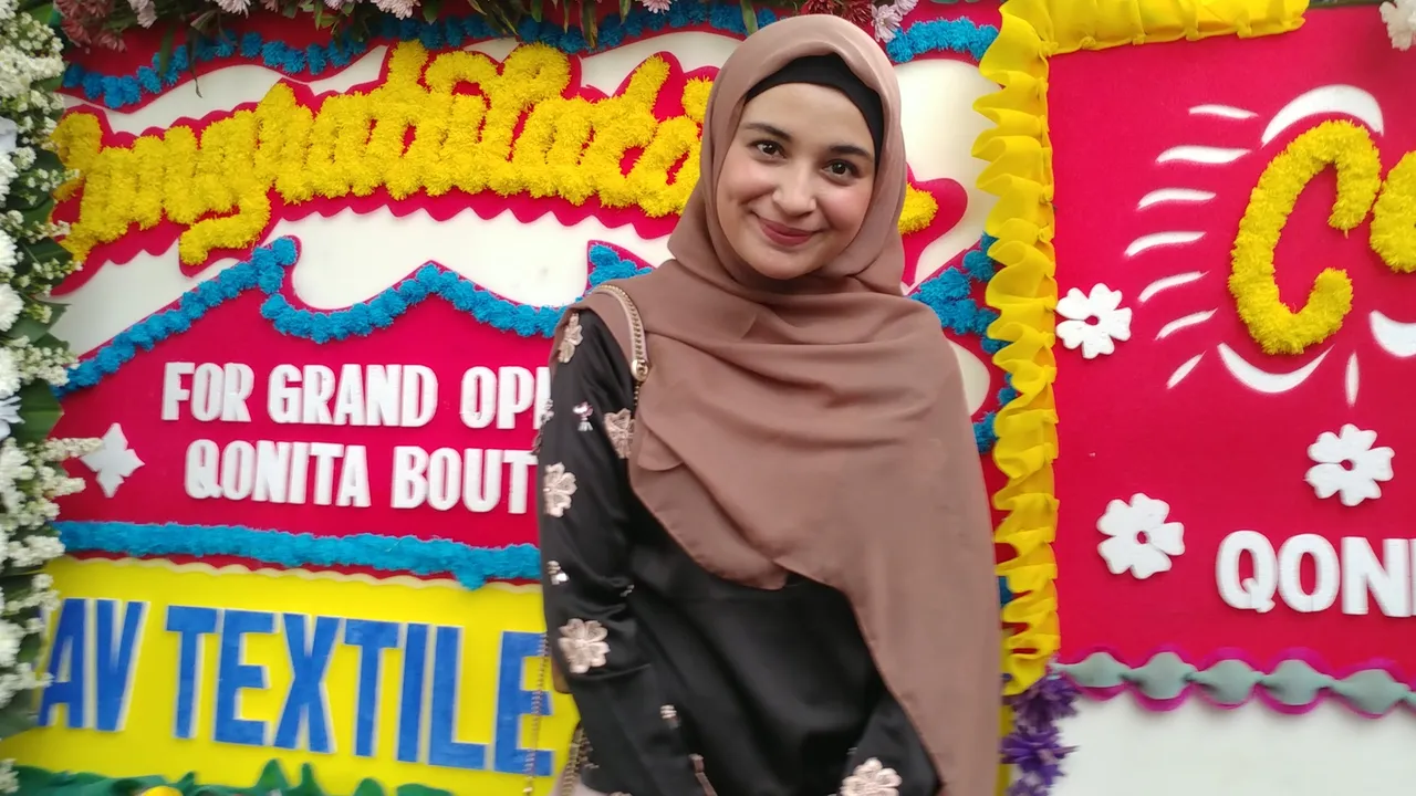 Isi Waktu Luang, Shireen Sungkar Ingin Belajar Menembak & Panahan Isi Waktu Luang, Shireen Sungkar Ingin Belajar Menembak & Panahan