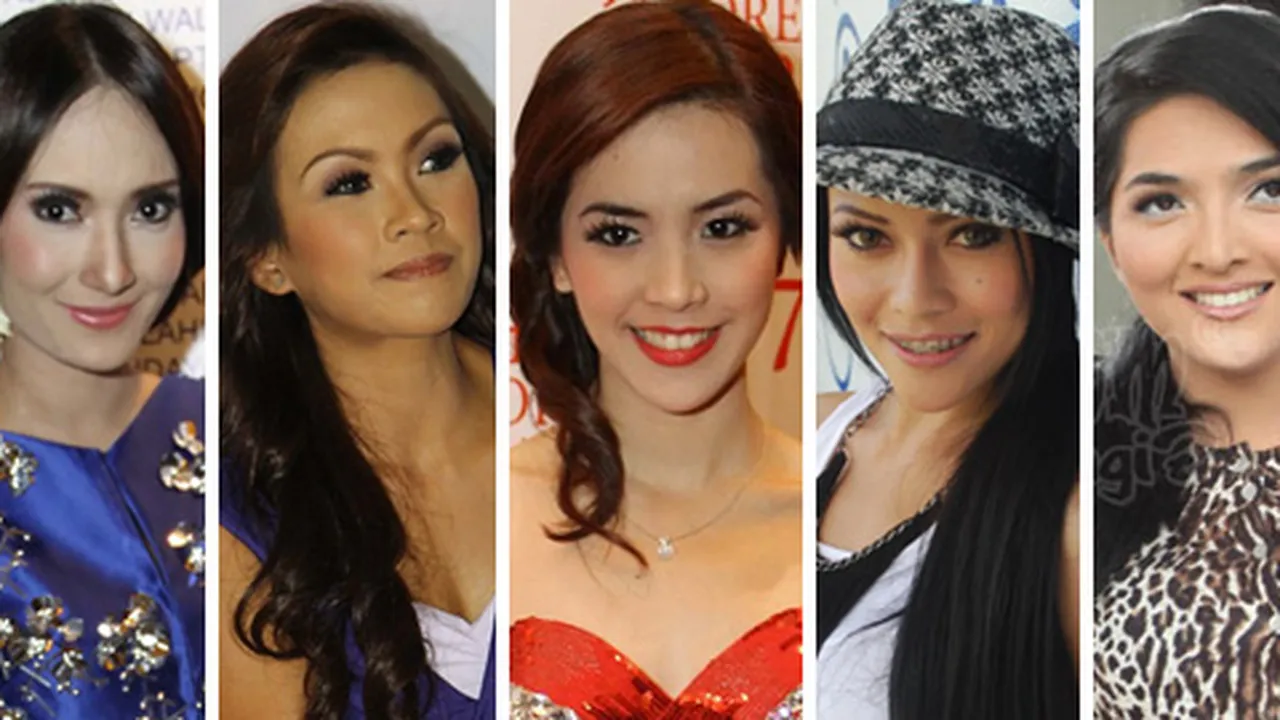 Istri-Istri Penyanyi Pun Serius Menyanyi Istri-Istri Penyanyi Pun Serius Menyanyi