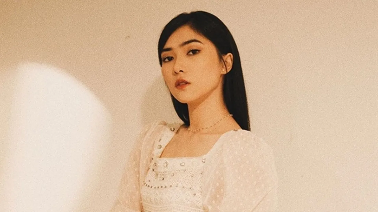 Isyana Sarasvati Langsungkan Lamaran, Inikah Sosok Calon Suaminya?