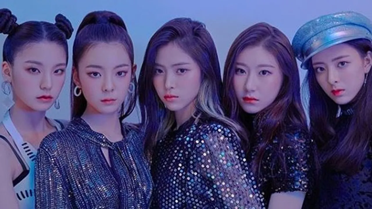 ITZY Menikmati Showcase Perdana di Jakarta, Bawakan Lagu TWICE - GOT7