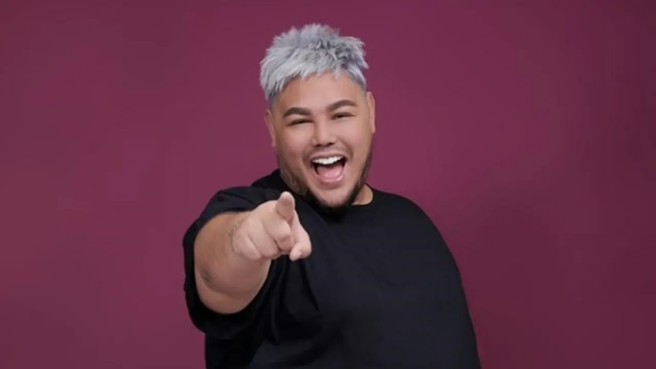 Ivan Gunawan Jadi Desainer Indonesia Pertama yang Jual Baju dengan Harga Online Shop