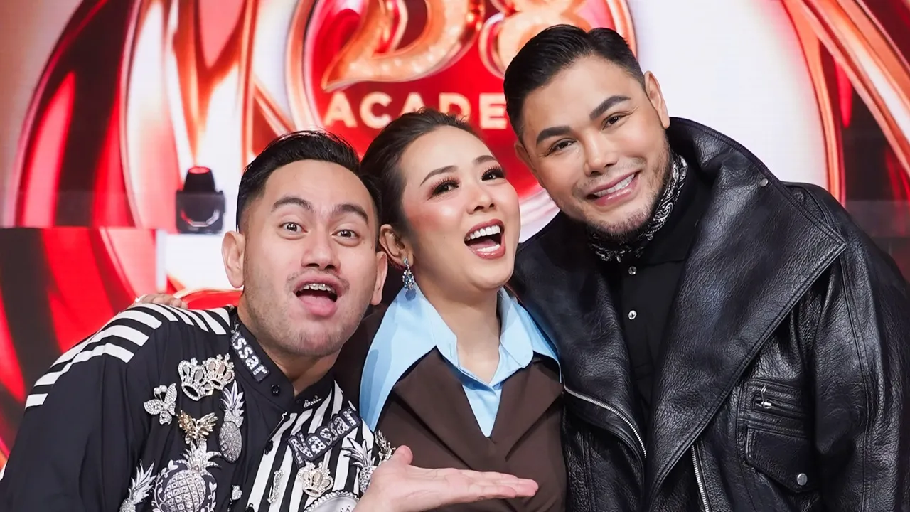 Ivan Gunawan Reuni di Dangdut Academy, Terharu hingga Menangis