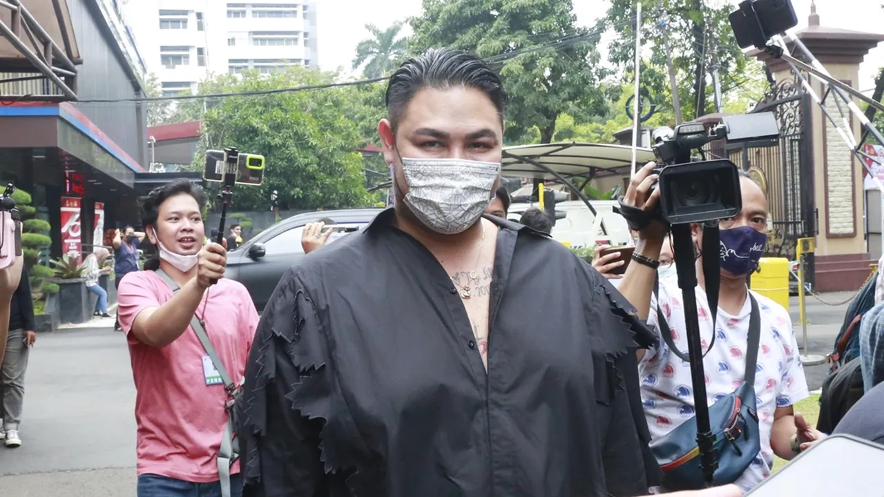 Ivan Gunawan Tegaskan Bukan Manajer Bunda Corla, Hanya Beri Wadah Untuk Berkarya