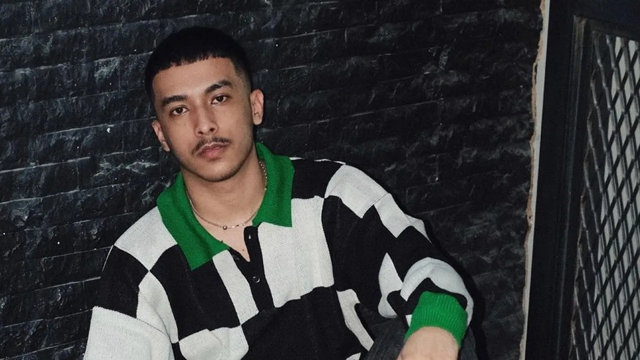 Jadi Duta Spotify Radar Global, Wajah Aziz Hedra Terpampang di New York Jadi Duta Spotify Radar Global, Wajah Aziz Hedra Terpampang di New York