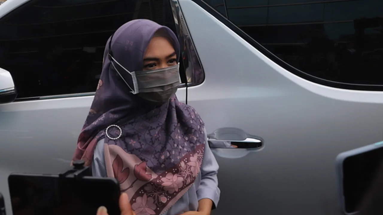 Jadi Inspirasi Mantan, Ria Ricis Malah Tak Banyak Berkomentar Jadi Inspirasi Mantan, Ria Ricis Malah Tak Banyak Berkomentar