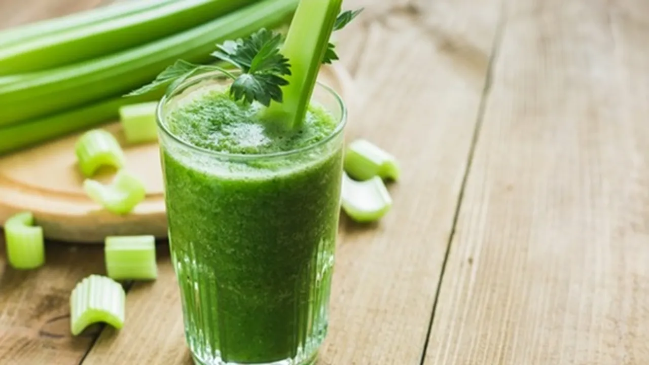 Jadi Minuman Sehat, Ini 10 Manfaat Jus Seledri yang Jarang Diketahui