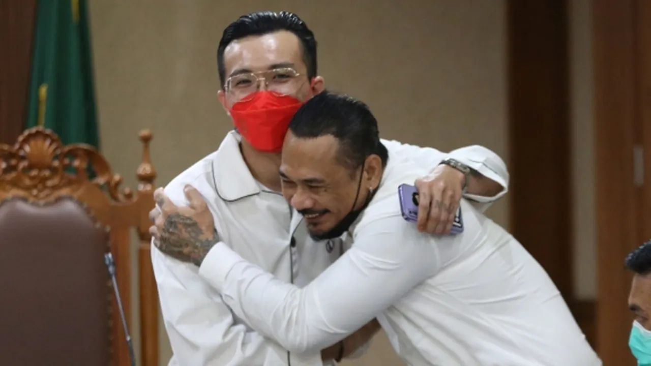 Jadi Saksi Untuk Kasus Jerinx SID, Dokter Tirta Bongkar Percakapan dengan Adam Deni