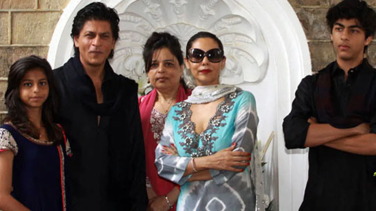 Jaga Privacy, Para Seleb Bollywood Kirim Anaknya ke Luar Negeri