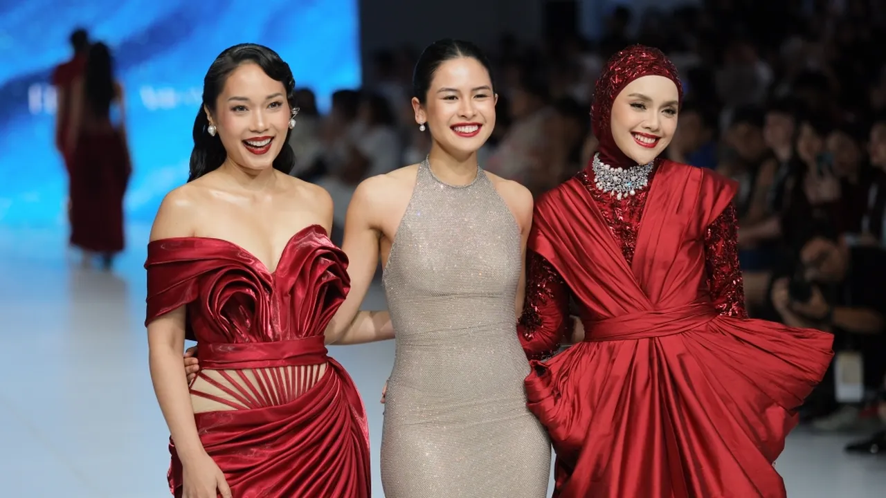 Jakarta Fashion Week 2026 Rayakan Pesona Senyum dan Kepercayaan Diri