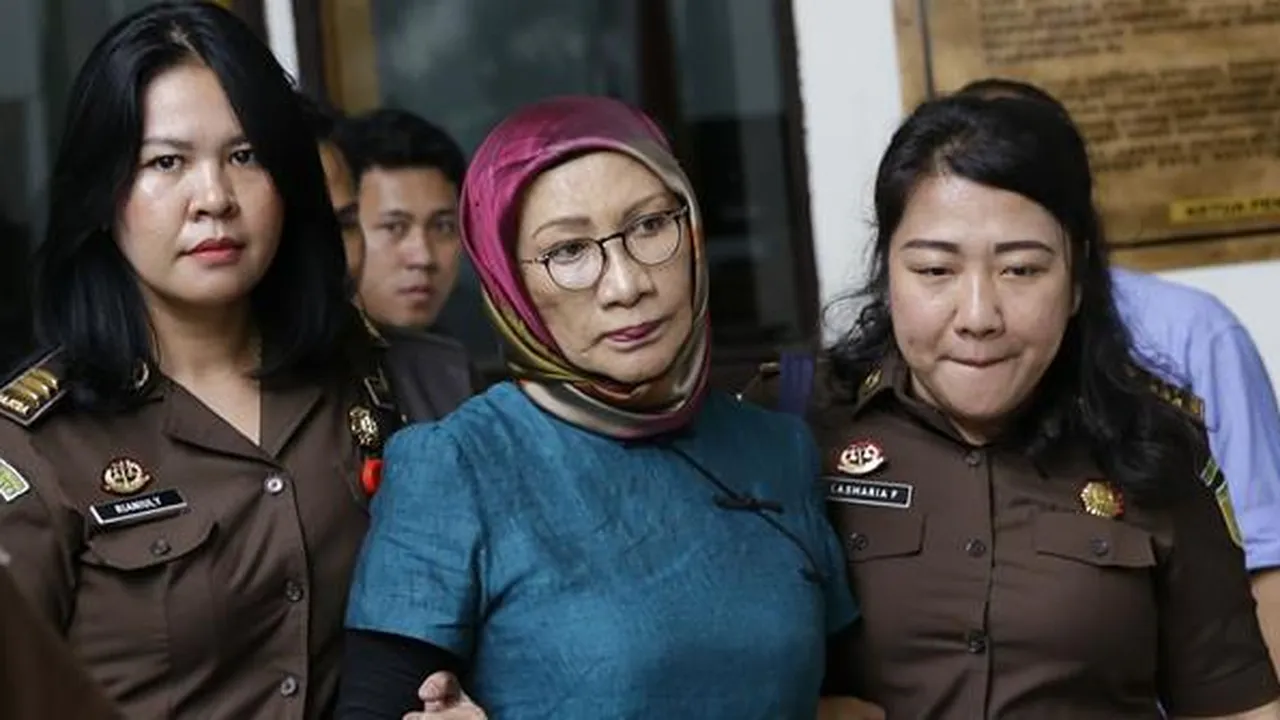 Jalani Sidang Vonis, Ratna Sarumpaet Sempat Kena Tegur Karena Ini...