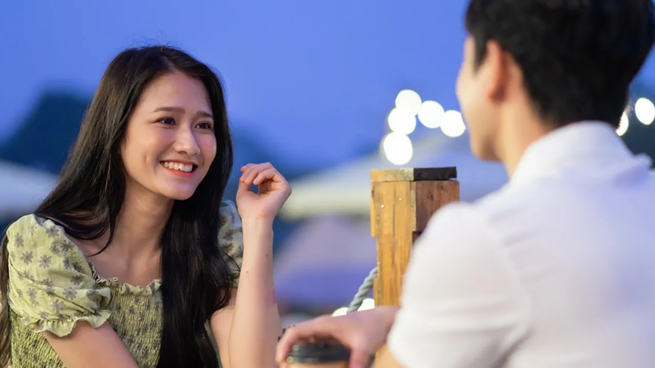 Jangan Sampai First Date Bikin Si Dia 'Panas', Ini Dos & Don'ts Momen Tetap Adem dan Berkesan