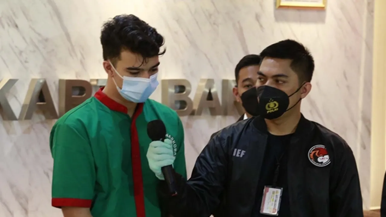 Jeff Smith Resmi Divonis 5 Bulan Penjara, Aisyah Aqilah Menangis