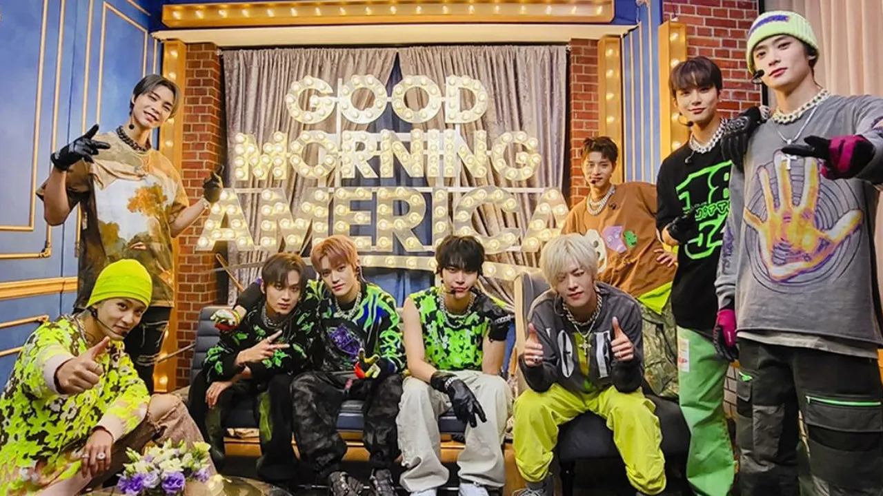 Jelang Tur Dunia, NCT 127 Sukses Tampilkan '2 Baddies' di Good Morning America