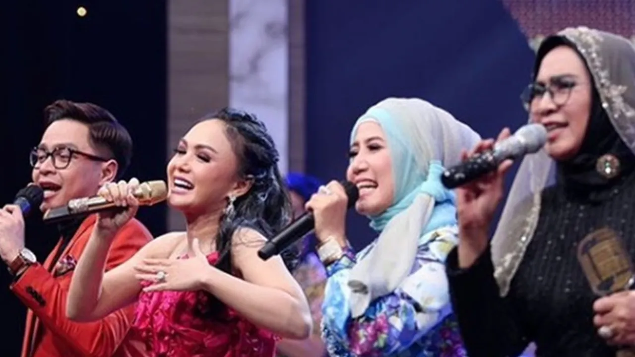 Jelang Usia Kepala 6, Dian Piesesha Tetap Setia Bermusik