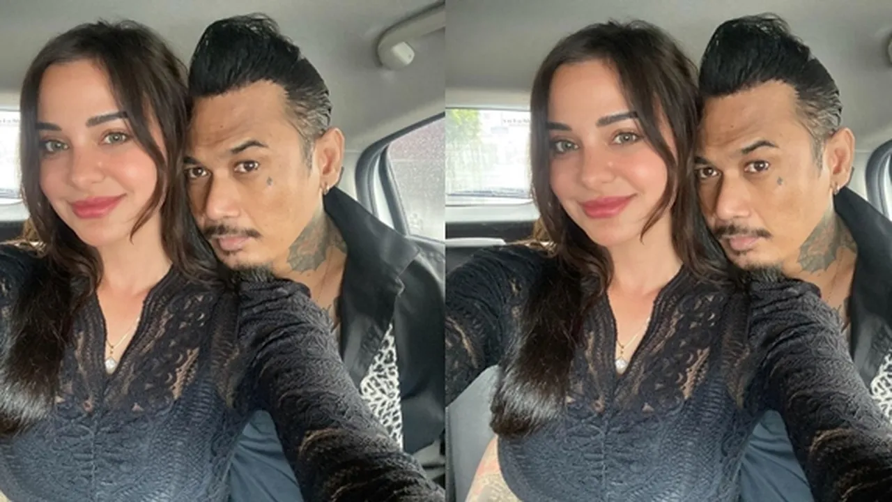 Jerinx SID Tolak Bayar Denda Subsider Sebagai Simbol Politik, Simpatisan Malah Bantu Karena Rindu Jerinx SID Tolak Bayar Denda Subsider Sebagai Simbol Politik, Simpatisan Malah Bantu Karena Rindu