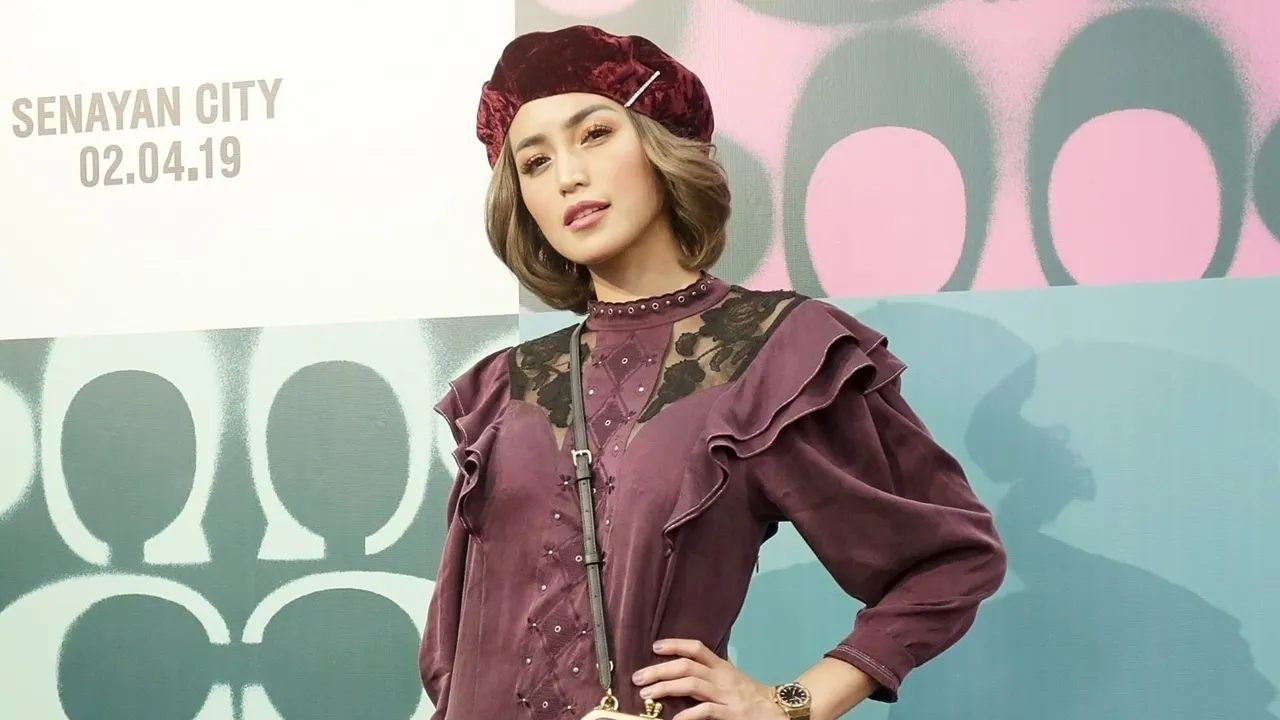 Jessica Iskandar Ungkap Pernah Dilecehkan, Sampai Trauma Berjalan Kaki Jessica Iskandar Ungkap Pernah Dilecehkan, Sampai Trauma Berjalan Kaki