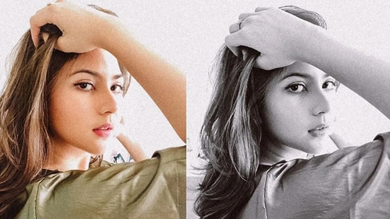 Jessica Mila Pakai Lingerie di Ranjang, Super Hot