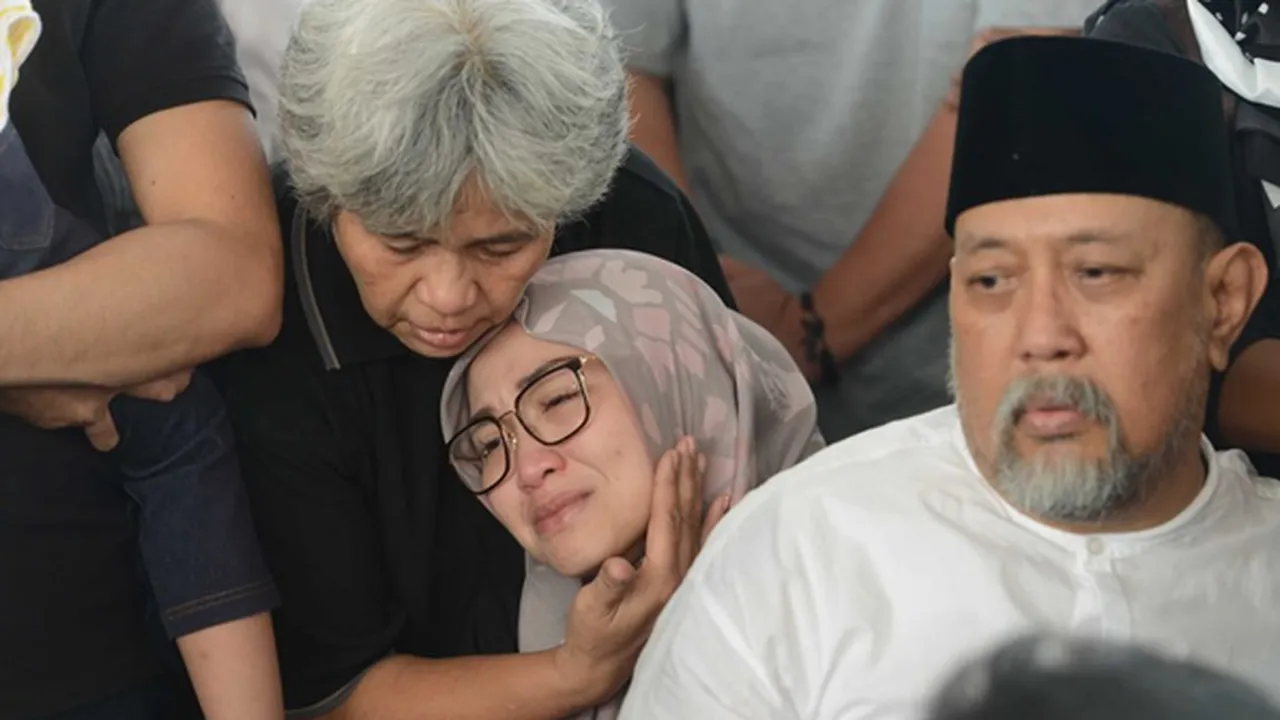 Jika Indro Menikah Lagi, Putrinya Siap Ingatkan Janji Ini