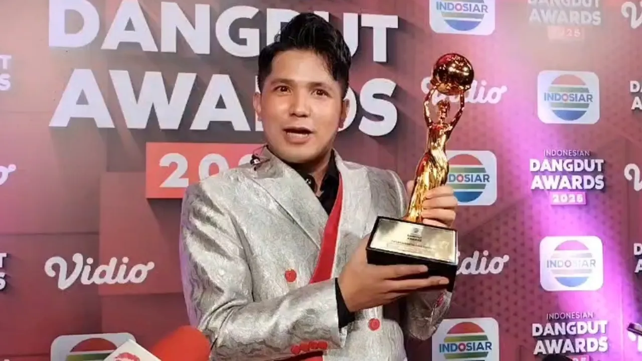 Jirayut Menang Penyanyi Dangdut Solo Pria Terpopuler IDA 2025: 'Sekarang Sudah Jadi Penyanyi Seutuhnya'