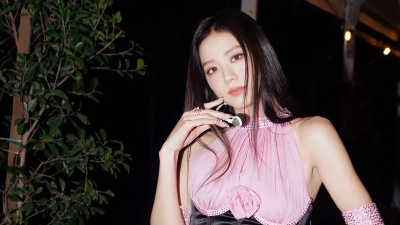 Jisoo Positif COVID-19, BLACKPINK Akan Tampil dengan Tiga Member di Konser Osaka Jepang Jisoo Positif COVID-19, BLACKPINK Akan Tampil dengan Tiga Member di Konser Osaka Jepang
