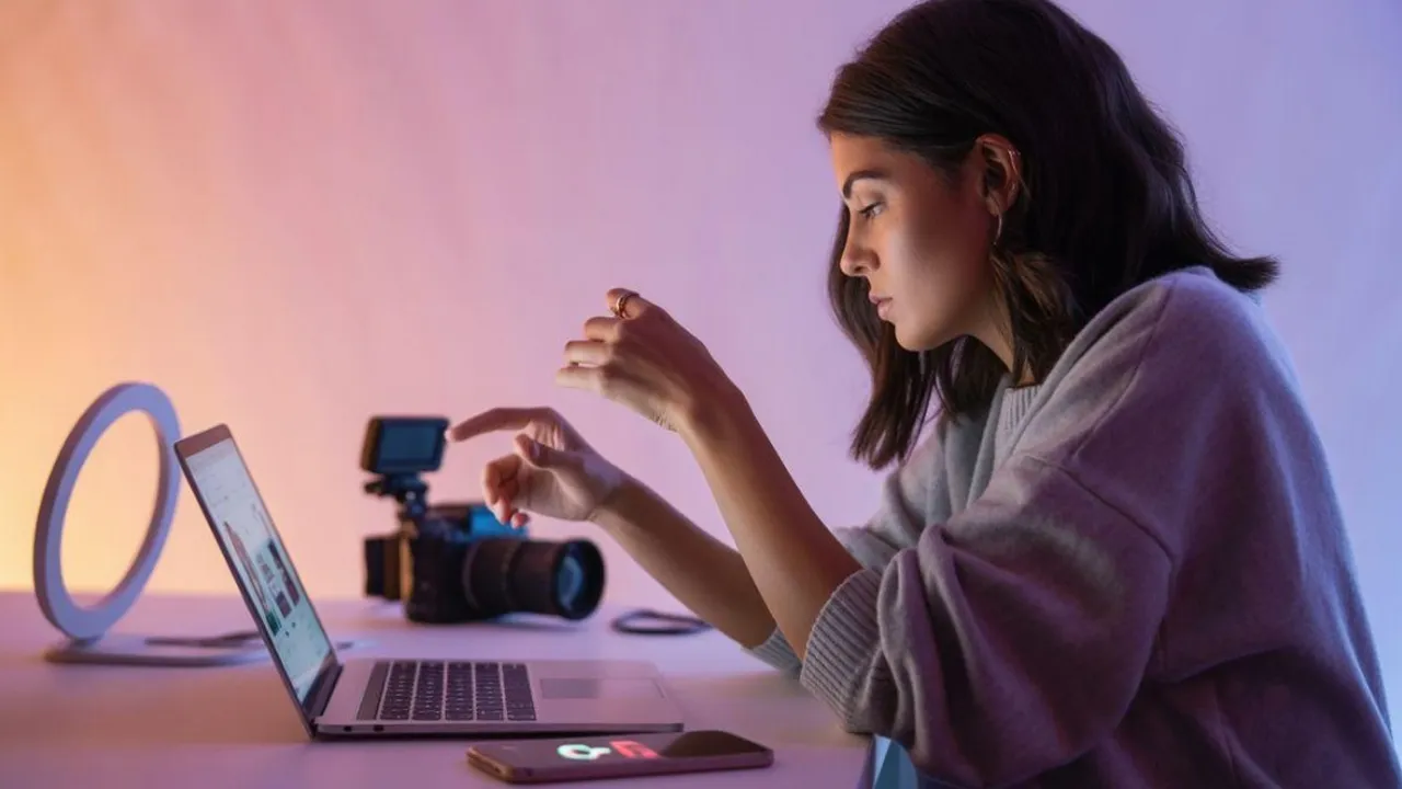 Judul Caption TikTok Aesthetic: Panduan Lengkap Membuat Caption Menarik untuk Konten Viral