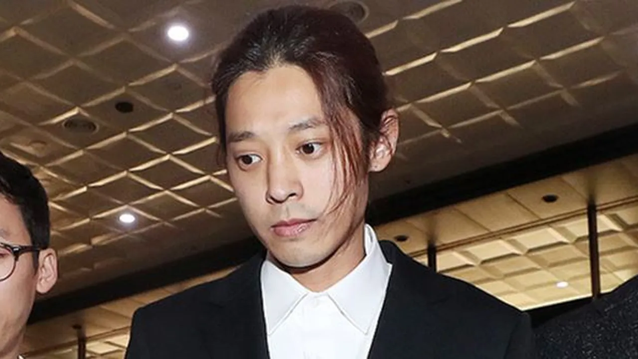 Jung Joon Young Dilaporkan Dapat Layanan Dari PSK Sebagai Hadiah Natal