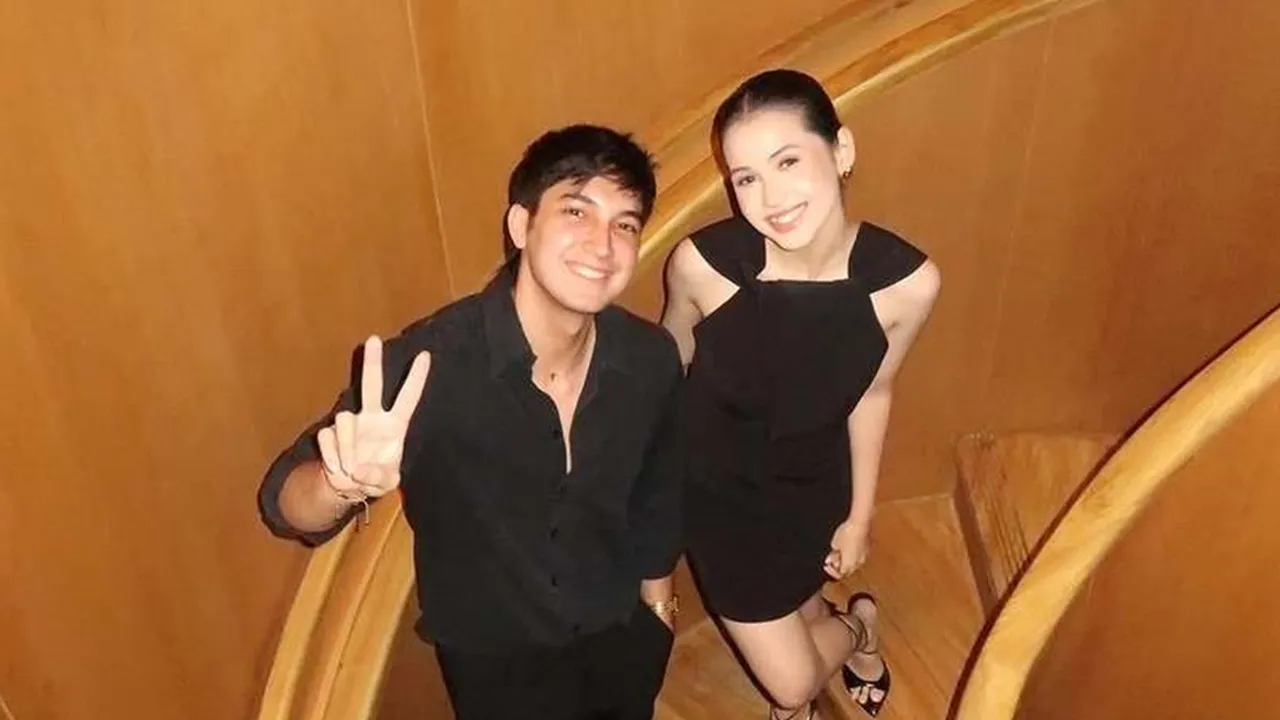 Junior Roberts Ungkap Alasan Belum Siap Menikah dengan Sandrinna Michelle