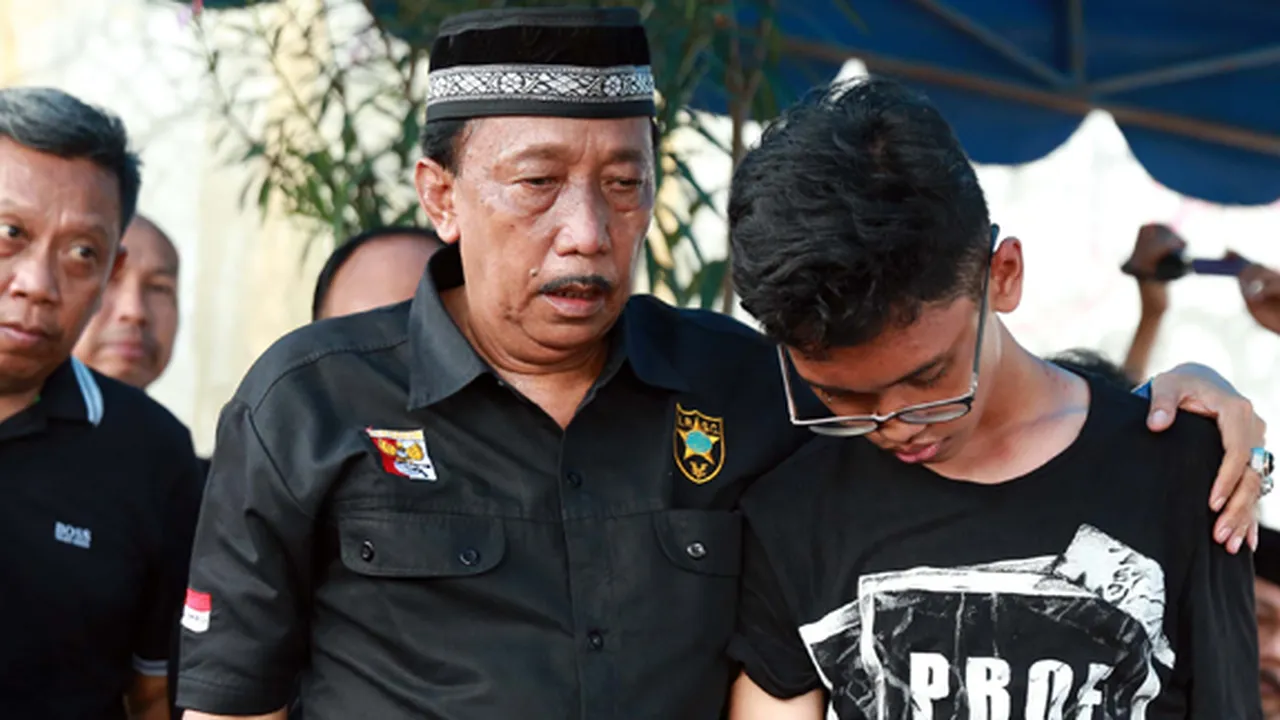 Kabar Duka, Anak Pertama Doyok Meninggal Usai Terpapar Covid-19 Kabar Duka, Anak Pertama Doyok Meninggal Usai Terpapar Covid-19