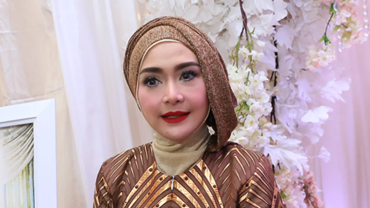 Kabar Duka, Ayah Edies Adelia Meninggal Dunia