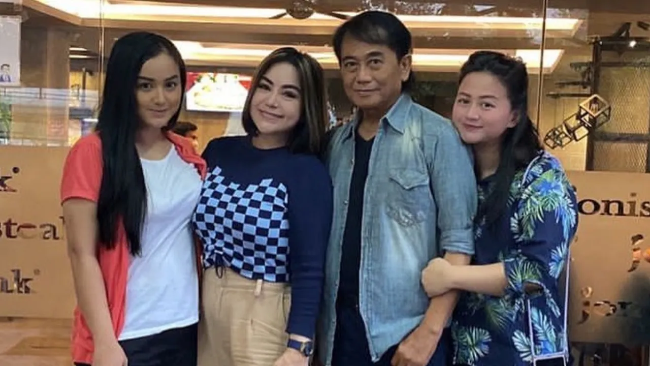 Kabar Duka, Ayah Juwita Bahar Meninggal Dunia