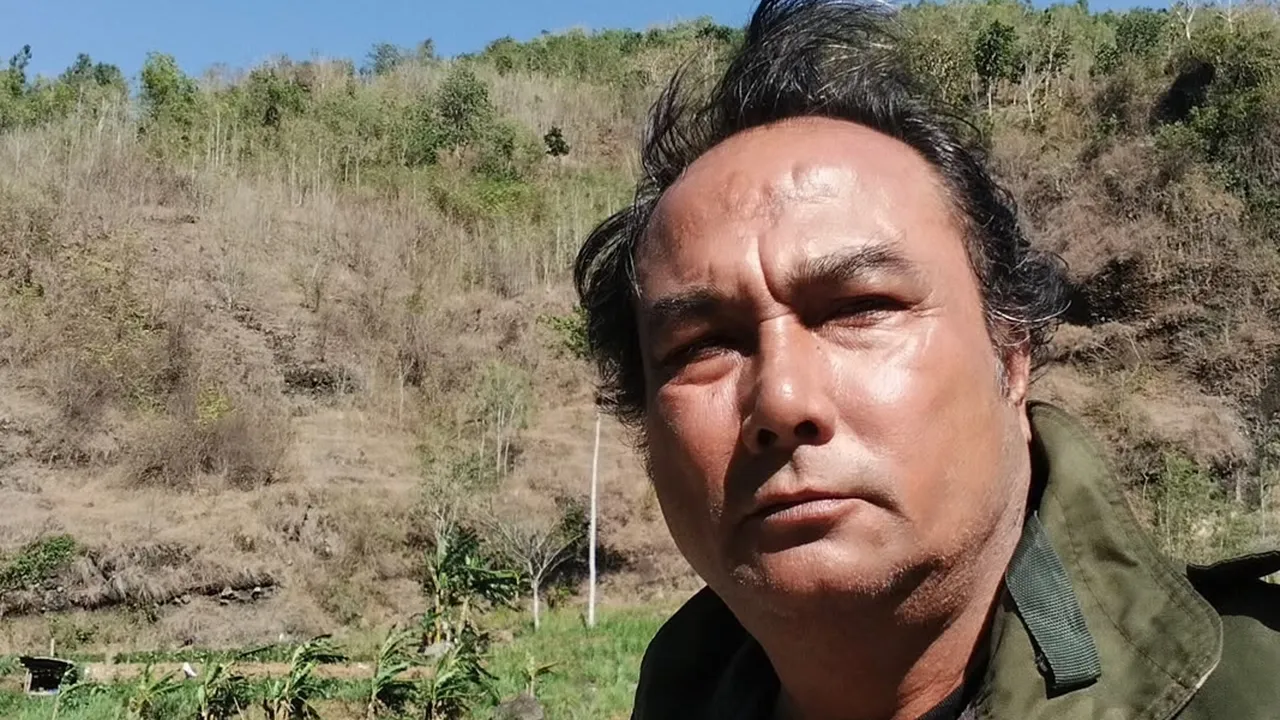 Kabar Duka, Ecky Lamoh Mantan Vokalis Edane dan Elpamas Meninggal Dunia