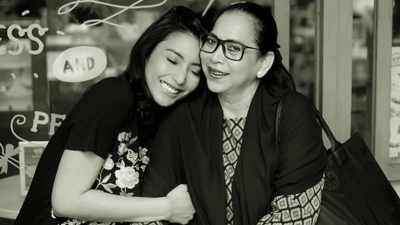 Kabar Duka, Ibu Tyas Mirasih Meninggal Dunia