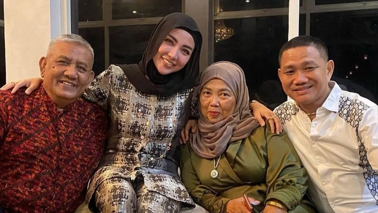 Kabar Duka, Ibunda Bella Shofie Meninggal Dunia