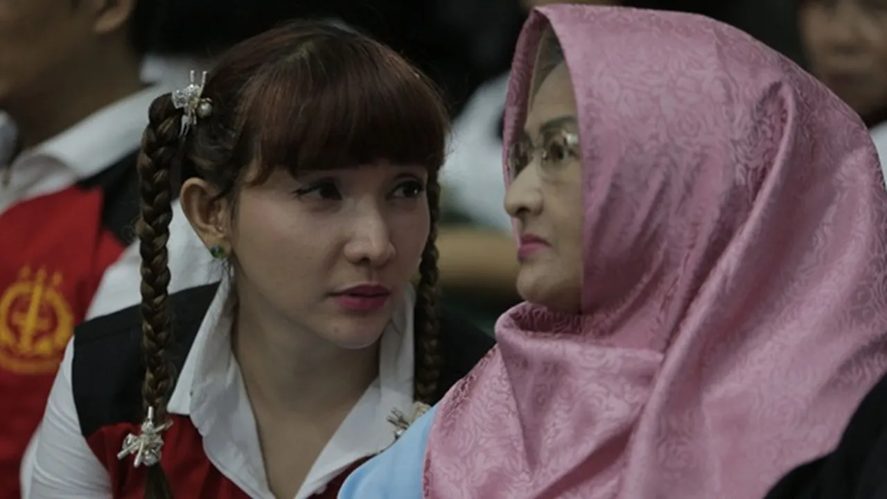 Kabar Duka, Ibunda Roro Fitria Meninggal Dunia