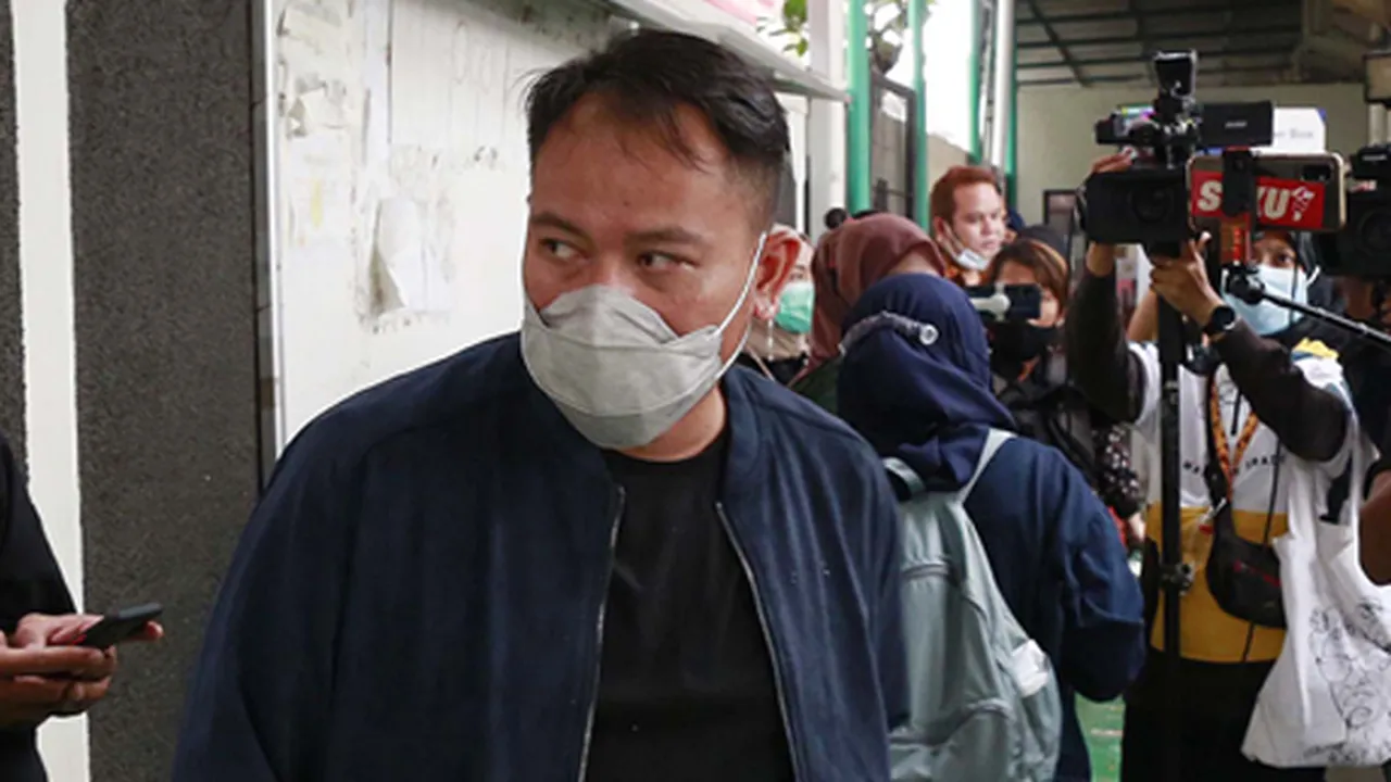 Kabar Duka, Mantan Ayah Mertua Vicky Prasetyo Meninggal Dunia Kabar Duka, Mantan Ayah Mertua Vicky Prasetyo Meninggal Dunia