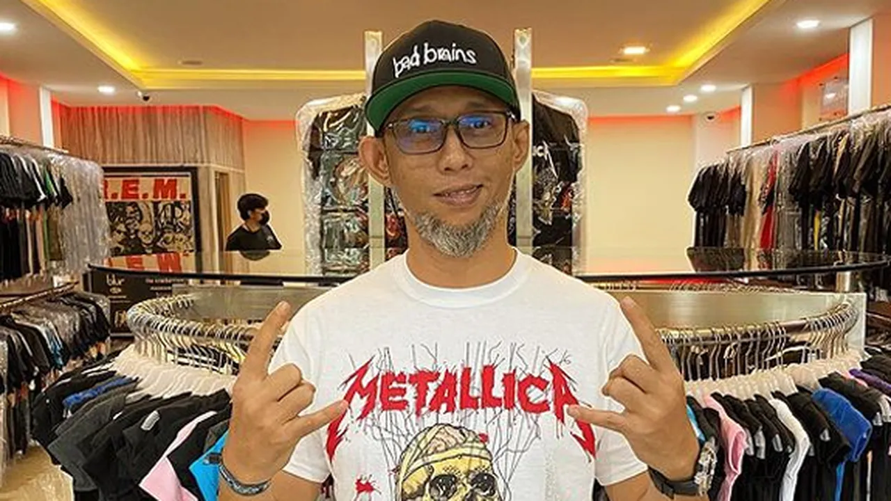 Kabar Duka, Musisi Eben Burgerkill Meninggal Dunia