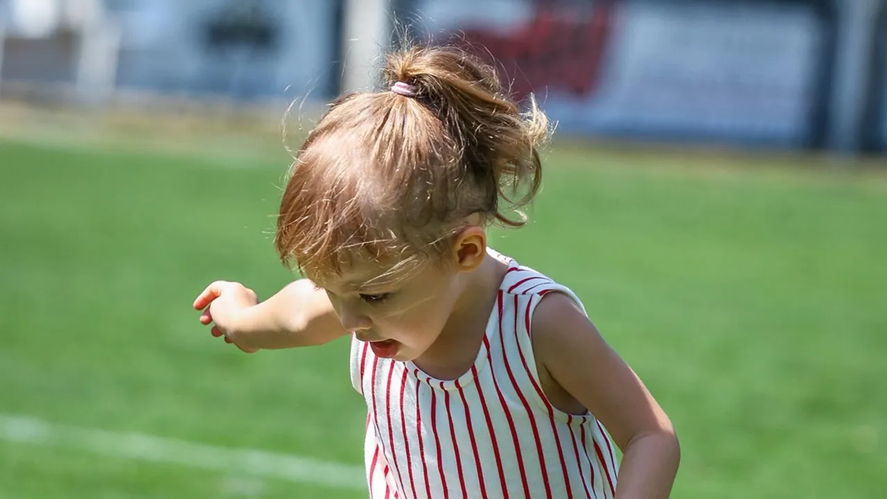 Kamari Anak Jennifer Coppen Ikut Justin Hubner Latihan Bola, Ikut Sang Ayah ke Lapangan