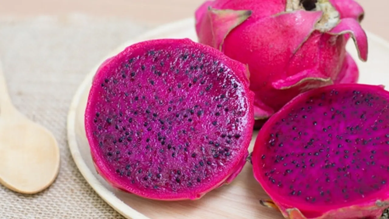 Kandungan dan Manfaat Buah Naga Merah Untuk Kesehatan, Baik Dikonsumsi Tiap Hari