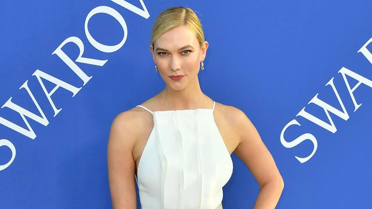 Karlie Kloss Resmi Menikahi Joshua Kushner