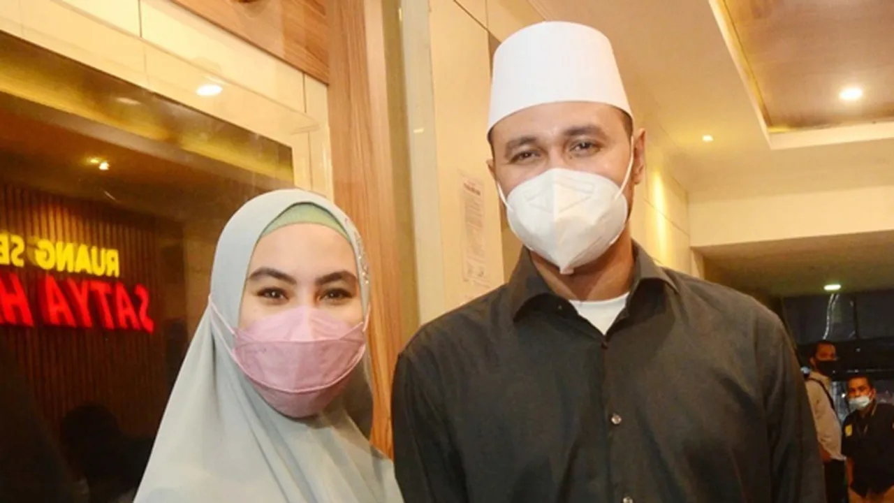 Kartika Putri Bantah Minta Damai dengan Dokter Richard Lee