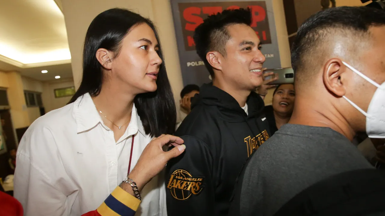 Kasus Konten Prank KDRT yang Dilakukan Baim Wong dan Paula Verhoeven Masih Bergulir Kasus Konten Prank KDRT yang Dilakukan Baim Wong dan Paula Verhoeven Masih Bergulir