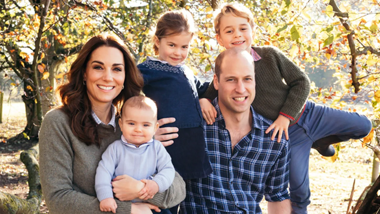 Kate Middleton & Pangeran William Antar Princess Charlotte di Hari Pertama Sekolah