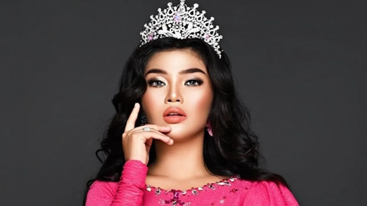 Kedapatan Bagi-Bagi Uang dan Makanan Melalui Unggahan Video Instagram, Rosa Meldianti: Nggak Banyak Tapi Bermanfaat