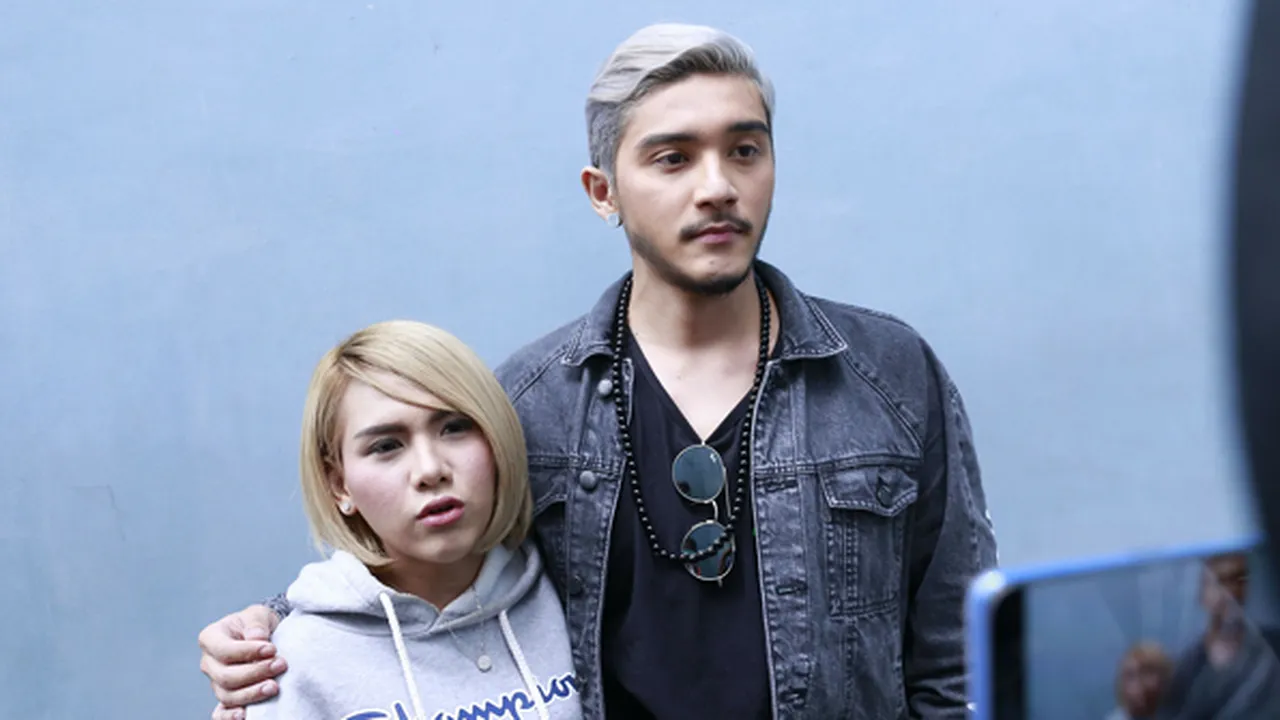 Kedekatan Evelyn Nada Anjani dan Isa Khan Telah Berakhir